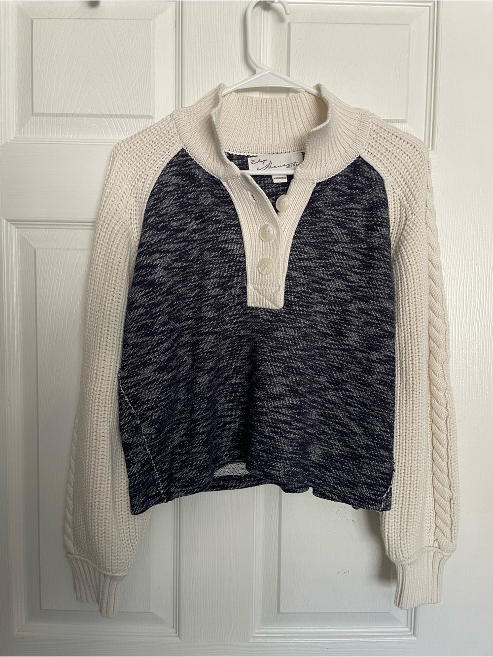 Vintage Havana Women’s size Small Two-Tone Knit Henley Sweater - Cream & Navy